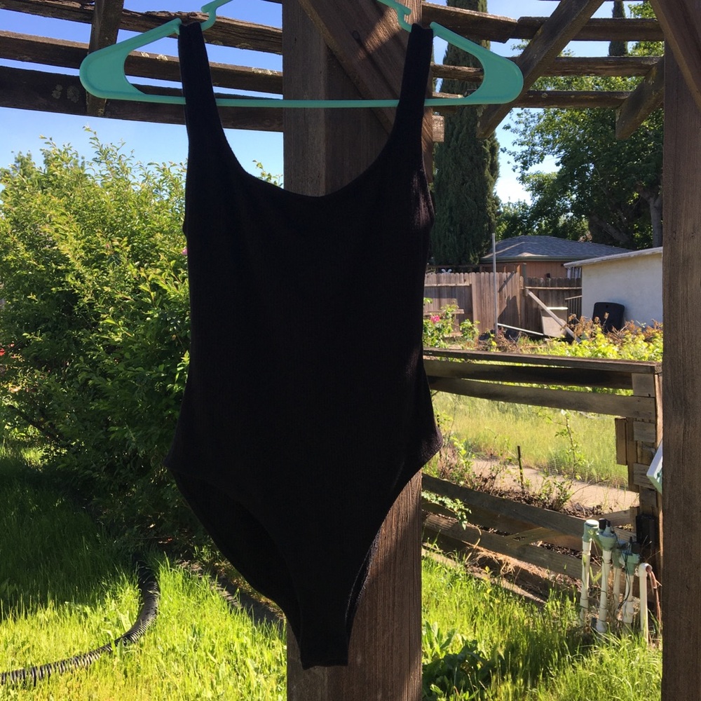 Black forever 21 bodysuit!